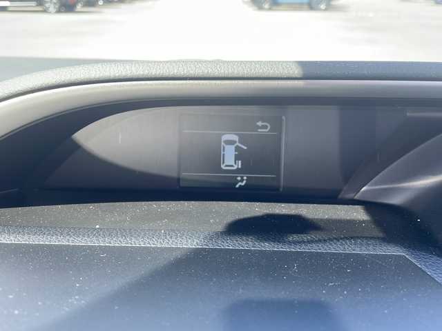 トヨタ ヴォクシー ZS 煌Ⅱ 岩手県 2017(平29)年 7.9万km ホワイトパールクリスタルシャイン 4WD/社外SDナビ *CD/DVD/SD/Bluetooth/ラジオ/フルセグテレビ /バックカメラ /両側パワースライドドア/寒冷地仕様/プリクラッシュセーフティ/レーンディパーチャーアラート/オートハイビーム /アイドリングストップ/ETC/スマートキー（×2）/プッシュスタート/純正16inアルミホイール/純正フロアマット/LEDヘッドライト/フォグランプ/電動格納ミラー/ウィンカーミラー/ドアバイザー