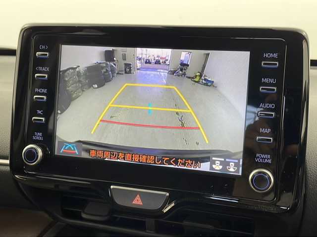 トヨタ ヤリスクロス ハイブリッド Z 宮城県 2020(令2)年 6.8万km ブラックマイカ 禁煙車/Toyota Safety Sense/・プリクラッシュセーフティ/・レーントレーシングアシスト/・レーダークルーズコントロール/・オートマチックハイビーム/・パーキングサポートブレーキ/純正OPナビ/・BT.USB.ミラーキャスト/・フルセグTV/バックカメラ/ハーフレザーシート/・前席シートヒーター/・D席パワーシート/ビルトインETC/ドライブレコーダー（FR）/LEDヘッドライト/プッシュスタート/スマートキー/電動パーキングブレーキ/純正18インチAW/純正フロアマット/AC１００V充電
