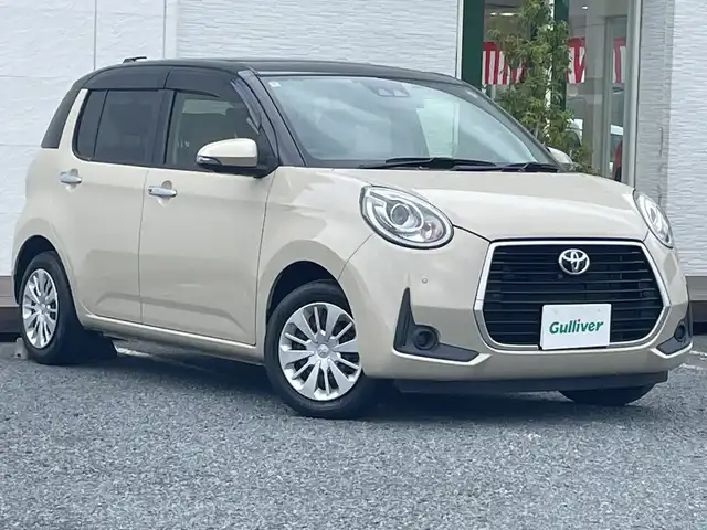 トヨタ パッソ モーダ　チャーム 千葉県 2020(令2)年 1.2万km ブラックマイカメタリック/パウダリーベージュメタリック 2トーン ナビNSZT-W68T 全方位カメラ ドラレコ シートヒーター ETC スマートアシスト BT フルセグ スマートキー LEDライト オートライト 前後センサー ツートンカラー パウダリーベージュ