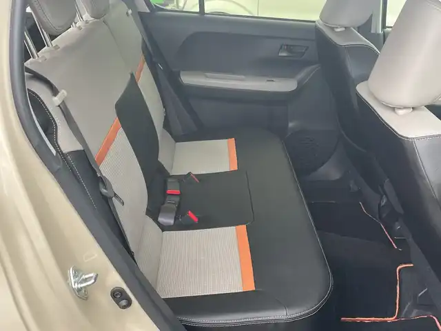 トヨタ パッソ モーダ　チャーム 千葉県 2020(令2)年 1.2万km ブラックマイカメタリック/パウダリーベージュメタリック 2トーン ナビNSZT-W68T 全方位カメラ ドラレコ シートヒーター ETC スマートアシスト BT フルセグ スマートキー LEDライト オートライト 前後センサー ツートンカラー パウダリーベージュ