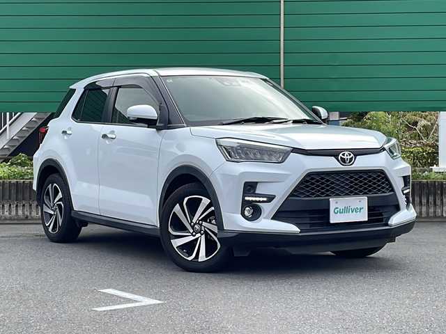 トヨタ ライズ Z 茨城県 2020(令2)年 6.7万km シャイニングホワイトパール 純正7型ナビ/バックカメラ/パーキングアシスト/レーダークルーズコントロール/横滑り防止装置/衝突軽減システム/ビルトインETC/アイドリングストップ/レーンキープアシスト/コーナーセンサー/LEDヘッドライト/オートライト/USB入力端子/シートヒーター/ドライブレコーダー前後/純正17インチアルミホイール/純正フロアマット/スマートキー