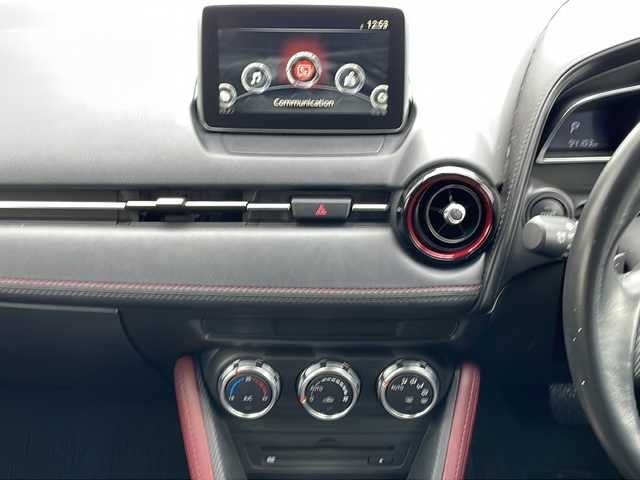 マツダ ＣＸ－３ XD ツーリング 山口県 2015(平27)年 9.5万km ソウルレッドプレミアムメタリック (株)IDOMが運営する【じしゃロン宇部店】の自社ローン専用車両になります。こちらは現金またはオートローンご利用時の価格です。自社ローンご希望の方は別途その旨お申付け下さい。/純正ナビ/プッシュスタート/バックカメラ/ＥＴＣ/Ｂｌｕｅｔｏｏｔｈ接続/純正アルミホイール/純正フロアマット/フルセグＴＶ/ハーフレザーシート/ＬＥＤヘッドライト