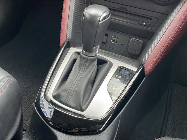 マツダ ＣＸ－３ XD ツーリング 山口県 2015(平27)年 9.5万km ソウルレッドプレミアムメタリック (株)IDOMが運営する【じしゃロン宇部店】の自社ローン専用車両になります。こちらは現金またはオートローンご利用時の価格です。自社ローンご希望の方は別途その旨お申付け下さい。/純正ナビ/プッシュスタート/バックカメラ/ＥＴＣ/Ｂｌｕｅｔｏｏｔｈ接続/純正アルミホイール/純正フロアマット/フルセグＴＶ/ハーフレザーシート/ＬＥＤヘッドライト