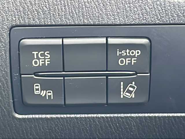 マツダ ＣＸ－３ XD ツーリング 山口県 2015(平27)年 9.5万km ソウルレッドプレミアムメタリック (株)IDOMが運営する【じしゃロン宇部店】の自社ローン専用車両になります。こちらは現金またはオートローンご利用時の価格です。自社ローンご希望の方は別途その旨お申付け下さい。/純正ナビ/プッシュスタート/バックカメラ/ＥＴＣ/Ｂｌｕｅｔｏｏｔｈ接続/純正アルミホイール/純正フロアマット/フルセグＴＶ/ハーフレザーシート/ＬＥＤヘッドライト