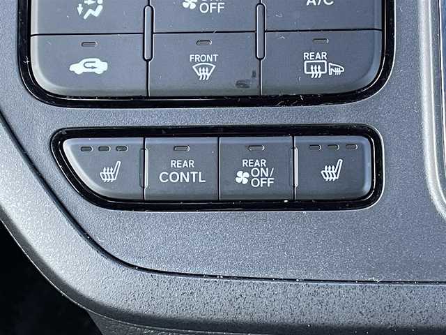 ホンダ ステップワゴン スパーダ eHEV 東京都 2023(令5)年 2万km パープルＭ 純正ナビ/電動パワーバックドア/全周囲カメラ/フルセグTV/前後ドライブレコーダー/両側電動スライドドア/ETC/オットマン/デジタルインナーミラー/パドルシフト/純正フロアマット/サイドバイザー/前席シートヒーター/前後コーナーセンサー/衝突軽減装置/横滑り防止装置/LEDライト/フォグライト