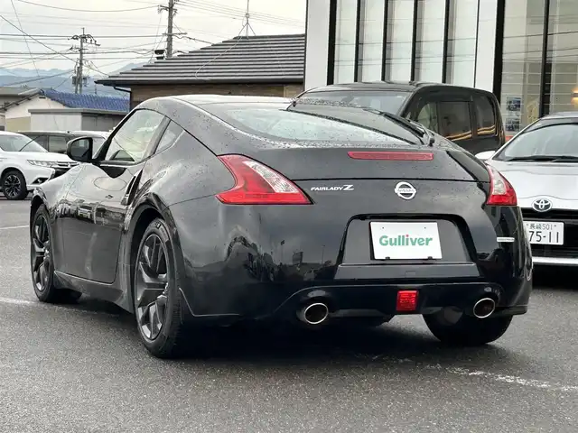 日産 フェアレディ Ｚ バージョンT 長崎県 2018(平30)年 5.7万km ダイヤモンドブラック 純正HDDナビ(BT/FM/AM/CD/ワンセグTV)/プッシュスタート/スマートキー/オートエアコン/バックカメラ/純正フロアマット/純正18インチアルミホイール/スエード調コンビシート/ABS/横滑り防止装置/オートライト/SRSダブル・サイドエアバッグ/SRSカーテンエアバッグ