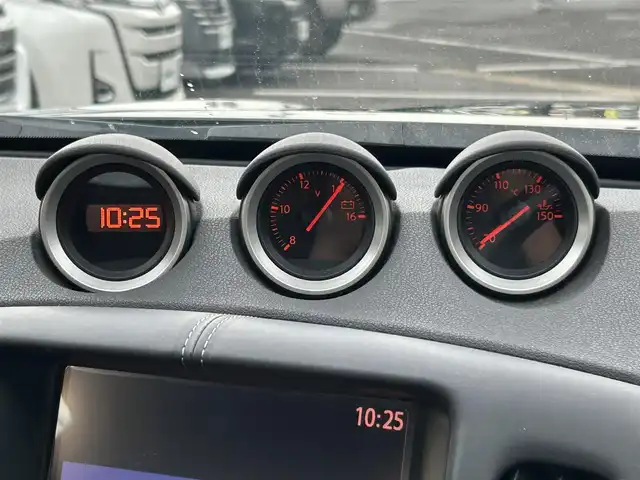 日産 フェアレディ Ｚ バージョンT 長崎県 2018(平30)年 5.7万km ダイヤモンドブラック 純正HDDナビ(BT/FM/AM/CD/ワンセグTV)/プッシュスタート/スマートキー/オートエアコン/バックカメラ/純正フロアマット/純正18インチアルミホイール/スエード調コンビシート/ABS/横滑り防止装置/オートライト/SRSダブル・サイドエアバッグ/SRSカーテンエアバッグ