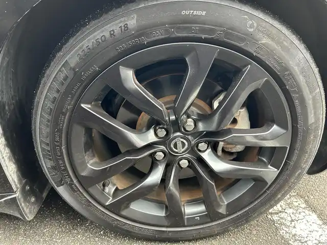 日産 フェアレディ Ｚ バージョンT 長崎県 2018(平30)年 5.7万km ダイヤモンドブラック 純正HDDナビ(BT/FM/AM/CD/ワンセグTV)/プッシュスタート/スマートキー/オートエアコン/バックカメラ/純正フロアマット/純正18インチアルミホイール/スエード調コンビシート/ABS/横滑り防止装置/オートライト/SRSダブル・サイドエアバッグ/SRSカーテンエアバッグ