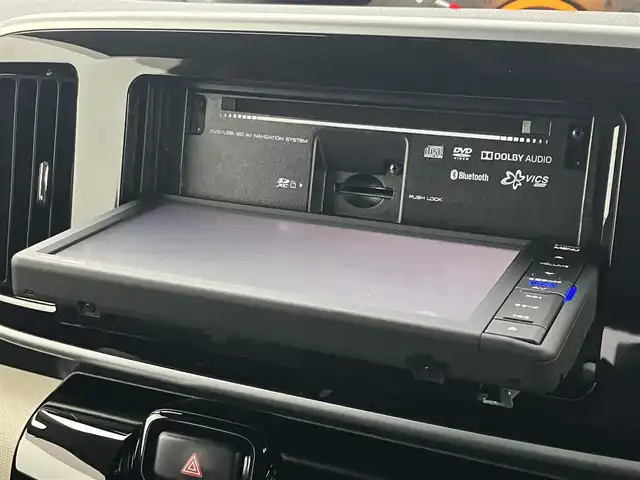 ダイハツ ムーヴ キャンバス X ブラックインテリア リミテッド SAⅢ 道南・函館 2018(平30)年 2.4万km スムースグレーマイカメタリック/ファイアークォーツレッドメタリック 2トーン /純正ナビ//フルセグTV//ドライブレコーダー//全周囲カメラ//ETC//両側パワースライドドア//衝突軽減ブレーキ//サイドバイザー//オートハイビーム//電格ミラー//オートライト//フロントフォグランプ//スマートキー//エンジンプッシュスタート