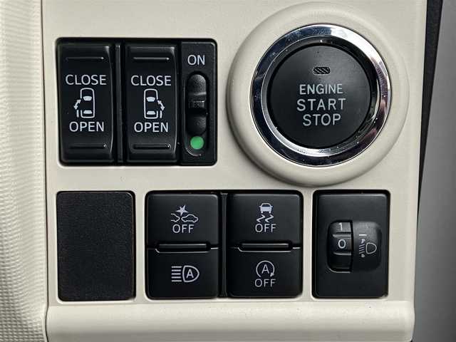 ダイハツ ムーヴ キャンバス X ブラックインテリア リミテッド SAⅢ 道南・函館 2018(平30)年 2.4万km スムースグレーマイカメタリック/ファイアークォーツレッドメタリック 2トーン /純正ナビ//フルセグTV//ドライブレコーダー//全周囲カメラ//ETC//両側パワースライドドア//衝突軽減ブレーキ//サイドバイザー//オートハイビーム//電格ミラー//オートライト//フロントフォグランプ//スマートキー//エンジンプッシュスタート