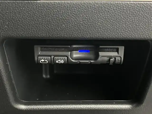 ダイハツ ムーヴ キャンバス X ブラックインテリア リミテッド SAⅢ 道南・函館 2018(平30)年 2.4万km スムースグレーマイカメタリック/ファイアークォーツレッドメタリック 2トーン /純正ナビ//フルセグTV//ドライブレコーダー//全周囲カメラ//ETC//両側パワースライドドア//衝突軽減ブレーキ//サイドバイザー//オートハイビーム//電格ミラー//オートライト//フロントフォグランプ//スマートキー//エンジンプッシュスタート