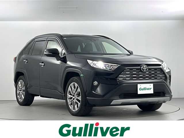 トヨタ ＲＡＶ４ G Zパッケージ 愛知県 2020(令2)年 4.5万km アティチュードブラックマイカ ４WD/社外SDナビ/（CD/DVD/フルセグTV/Bluetooth)/バックカメラ/トヨタセーフティセンス/・プリクラッシュセーフティ/・レーダークルーズコントロール/・レーントレーシングアシスト/・パーキングサポートブレーキ/コーナーセンサー/ETC/パワーバックドア/運転席パワーシート/メモリシート/前席シートヒーター/ルーフレール/ステアリングヒーター/デジタルインナーミラー/LEDヘッドライト/フロントフォグライト/横滑り防止装置/スマートキー/プッシュスタート/ステアリングスイッチ/ウインカーミラー/電動格納ミラー/純正19インチアルミホイール/純正フロアマット