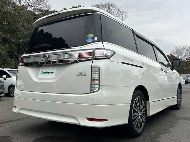 日産 エルグランド