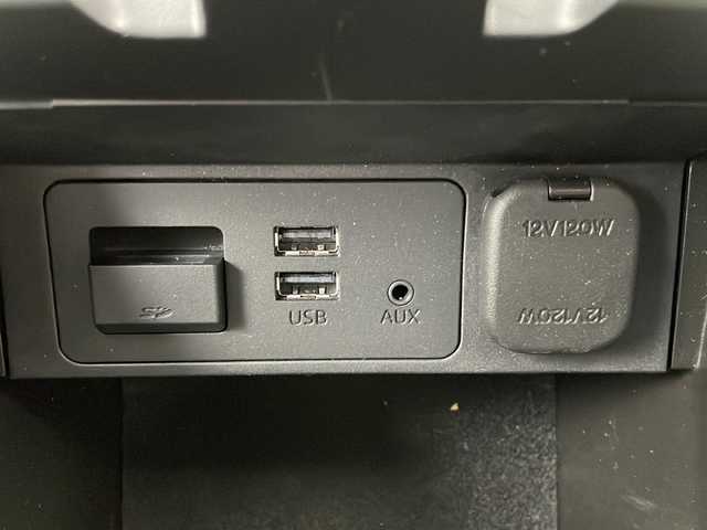 マツダ アテンザ ワゴン XD Lパッケージ 道央・札幌 2016(平28)年 2.7万km スノーフレイクホワイトパールマイカ ・４ＷＤ・ディーゼル/・BOSEサウンドシステム/・i-ACTIVSENSE/・アクティブクルーズコントローズ/・ブラインドスポットモニター/・白革シート/・前席パワーシート/・ヘッドアップディスプレイ/・純正ナビ/・フルセグTV/・Bluetooth/CD/DVD/USB/・バックカメラ/・全席シートヒーター/・ステアリングヒーター/・ルーフレール/・レーンキープアシスト/・標識認識システム/・前後コーナーセンサー/・アダプティブLEDヘッドライト/・ETC