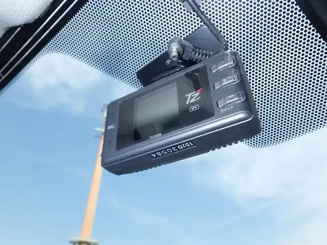 トヨタ ＲＡＶ４ アドベンチャー オフロードPKG 千葉県 2022(令4)年 2.8万km アティチュードブラックマイカ Toyota Safety Sense/・プリクラッシュセーフティ/・レーンディパーチャーアラート/・オートハイビーム/・レーダークルーズコントロール/・ブラインドスポットモニター/ディスプレイオーディオ/【Bluetooth接続】/パノラミックビューモニター/ドライブレコーダー（TZ-D206）/前席パワーシート/エアシート/シートヒーター/運転席パワーシート/革巻きステアリング/ステアリングスイッチ/ステアリングヒーター/ETC/LEDヘッドライト/フォグライト/ウインカーミラー/クリアランスソナー/純正18インチアルミホイル/サイド/カーテンエアバッグ/スマートキー