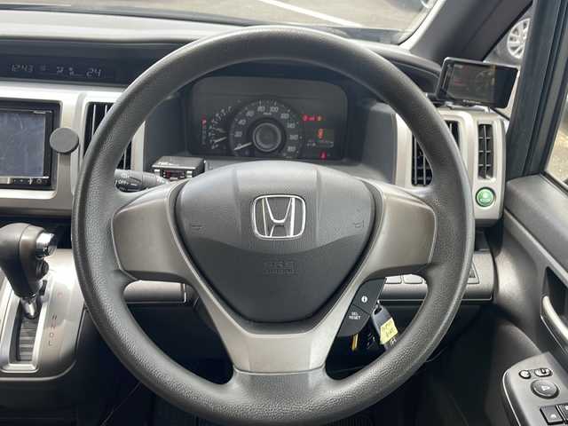 ホンダ ステップワゴン G Eセレクション 鹿児島県 2013(平25)年 14.4万km ポリッシュドメタルメタリック 社外カロッツェリアSDナビ/バックカメラ/社外ドライブレコーダー/社外【TRG】15インチアルミホイール/両側パワースライドドア/ETC/ミュージックプレーヤーＡＵＸ接続可能/横滑り防止/ウィンカーミラー/チップアップシート