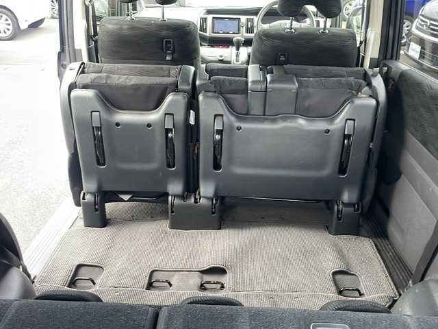 ホンダ ステップワゴン G Eセレクション 鹿児島県 2013(平25)年 14.4万km ポリッシュドメタルメタリック 社外カロッツェリアSDナビ/バックカメラ/社外ドライブレコーダー/社外【TRG】15インチアルミホイール/両側パワースライドドア/ETC/ミュージックプレーヤーＡＵＸ接続可能/横滑り防止/ウィンカーミラー/チップアップシート