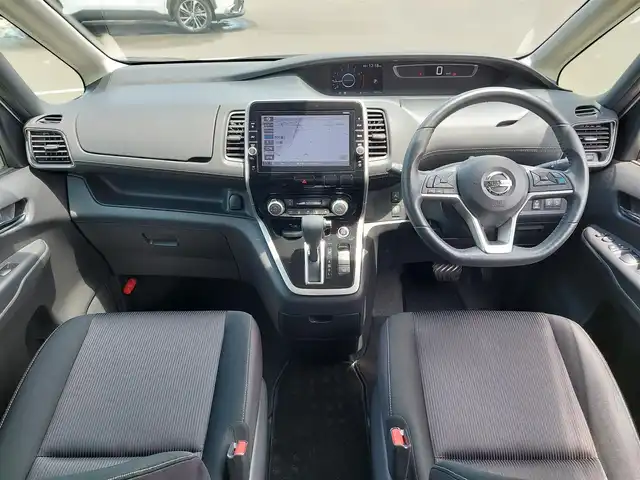 日産 セレナ ハイウェイスター プロパイロットED 東京都 2017(平29)年 3.9万km パール 純正SDナビ/フルセグ/CD/DVD/Bluetooth接続/ETC/プッシュスタート/ドライブレコーダー/両側スライドドア/ステアリングスイッチ/クルーズコントロール/コーナーセンサー/LEDヘッドライト/オートライト/横滑り防止/ドアバイザー/クルコン