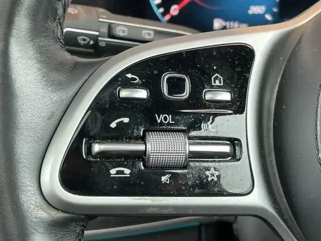 メルセデス・ベンツ ＧＬＳ４００ｄ 4マチック AMGライン 鹿児島県 2020(令2)年 6.7万km 黒 法人ワンオーナー/禁煙車/サンルーフ/バックカメラ/サイドカメラ/フロントカメラ/全周囲カメラ/レザーシート/パワーシート/シートヒーター/ドライブレコーダー/電動リアゲート/パドルシフト/ETC/アイドリングストップ/純正ナビ/Bluetooth/フルセグ/レーンキープアシスト/横滑り防止装置/純正21インチアルミホイール/純正フロアマット