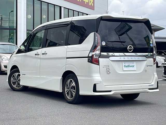日産 セレナ e－パワー ハイウェイスター V 長野県 2020(令2)年 2.5万km ブリリアントホワイトパール プロパイロット/インテリジェントエマージェンシーブレーキ/踏み間違い衝突防止アシスト/車線逸脱防止支援システム/車線逸脱警報/後側方衝突防止アシスト/後方車両検知警報/後退時車両検知警報/前方衝突予測警報/コーナーセンサー/純正フリップダウンモニター/純正10インチSDナビ/（CD/DVD/BD/フルセグTV/BT）/インテリジェントアラウンドビューモニター/ビルトインETC/ドライブレコーダー（F・R）/ハンズフリーパワースライドドア（両側）/ブラインドスポットモニター/革巻きステアリング/ステアリングスイッチ/電動パーキングブレーキ/ブレーキホールド/LEDヘッドランプ/フォグランプ/オートライト/スマートキー/Pスタート/電動格納ミラー/純正フロアマット/純正15インチAW