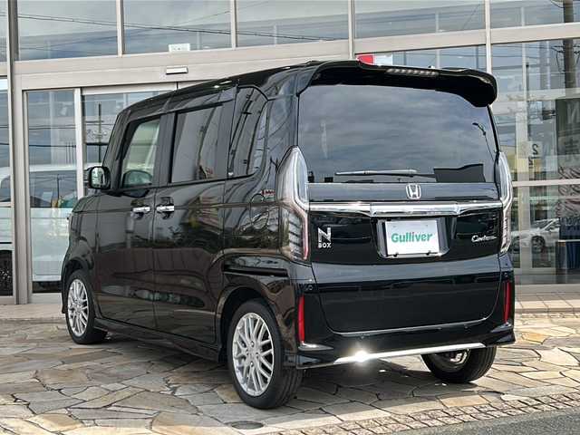 ホンダ Ｎ ＢＯＸ カスタム L ターボ 静岡県 2021(令3)年 2.9万km クリスタルブラックパール ホンダセンシング/・バックカメラ/・プリクラッシュ/・レーダークルーズコントロール/・レーンキープアシスト/・ドライブレコーダー前後/純正ナビ/・CD/・DVD/・USB/主要装備/・LEDヘッドライト/・フォグランプ/・オートライト/・オートハイビーム/・パドルシフト/・両側パワースライドドア/・純正アルミホイール/・純正フロアマット/・ステアリングリモコン/・プッシュスタート/・スマートキー/・シートヒーター
