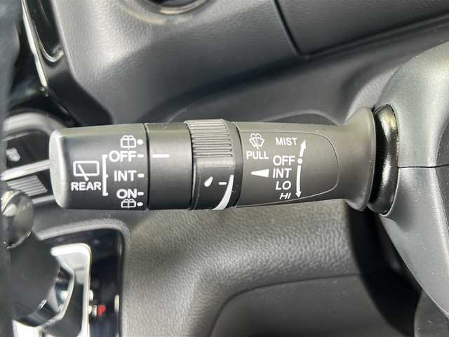 ホンダ Ｎ ＢＯＸ カスタム L ターボ 静岡県 2021(令3)年 2.9万km クリスタルブラックパール ホンダセンシング/・バックカメラ/・プリクラッシュ/・レーダークルーズコントロール/・レーンキープアシスト/・ドライブレコーダー前後/純正ナビ/・CD/・DVD/・USB/主要装備/・LEDヘッドライト/・フォグランプ/・オートライト/・オートハイビーム/・パドルシフト/・両側パワースライドドア/・純正アルミホイール/・純正フロアマット/・ステアリングリモコン/・プッシュスタート/・スマートキー/・シートヒーター