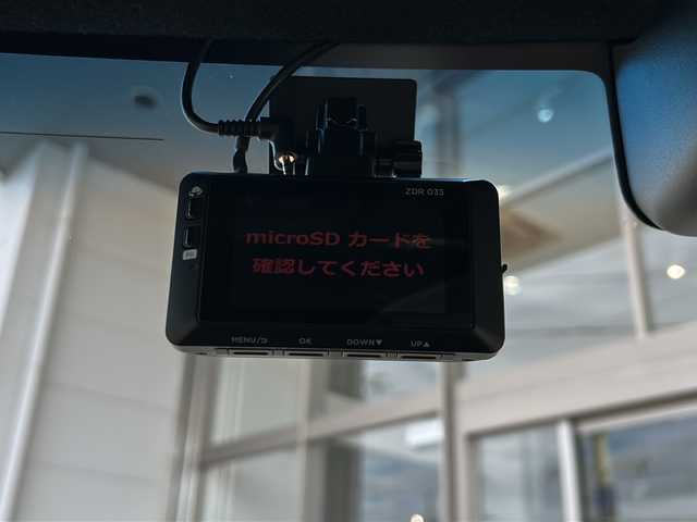 ホンダ Ｎ ＢＯＸ カスタム L ターボ 静岡県 2021(令3)年 2.9万km クリスタルブラックパール ホンダセンシング/・バックカメラ/・プリクラッシュ/・レーダークルーズコントロール/・レーンキープアシスト/・ドライブレコーダー前後/純正ナビ/・CD/・DVD/・USB/主要装備/・LEDヘッドライト/・フォグランプ/・オートライト/・オートハイビーム/・パドルシフト/・両側パワースライドドア/・純正アルミホイール/・純正フロアマット/・ステアリングリモコン/・プッシュスタート/・スマートキー/・シートヒーター