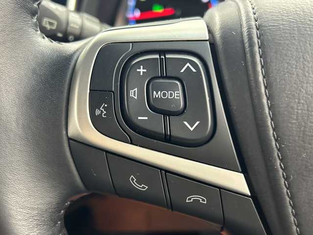トヨタ ハリアー プレミアム アドバンスドP 三重県 2015(平27)年 5.8万km ブラック /禁煙車//純正ナビ//AM/FM/CD/DVD/フルセグ/Bluetooth//レーダークルーズコントロール//パノラミックビューモニター//JBLプレミアムサウンド//パワーシート//パワーバックドア//ハーフレザーシート//ワイヤレスチャージャー//オートライト//オートハイビーム//純正18インチAW