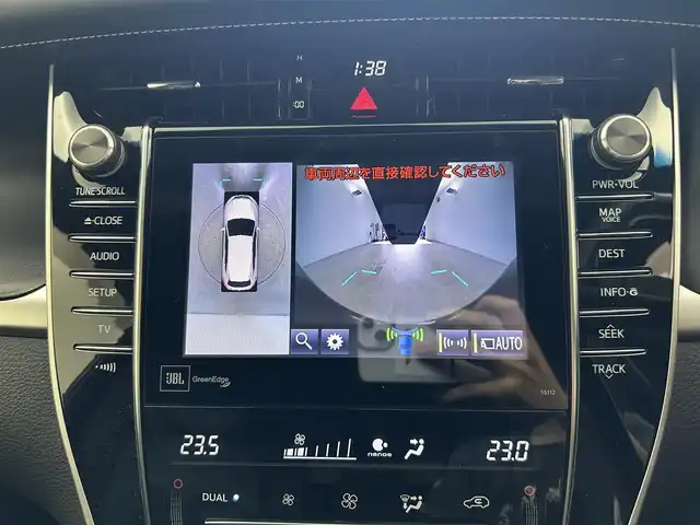 トヨタ ハリアー プレミアム アドバンスドP 三重県 2015(平27)年 5.8万km ブラック /禁煙車//純正ナビ//AM/FM/CD/DVD/フルセグ/Bluetooth//レーダークルーズコントロール//パノラミックビューモニター//JBLプレミアムサウンド//パワーシート//パワーバックドア//ハーフレザーシート//ワイヤレスチャージャー//オートライト//オートハイビーム//純正18インチAW