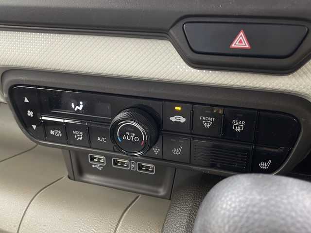 ホンダ Ｎ ＷＧＮ L 栃木県 2023(令5)年 3万km クリスタルブラックパール 純正ナビ/（BT/CD/DVD/AM/FM）/ホンダセンシング/衝突軽減システム/車線逸脱抑制機能/パーキングサポートセンサー/横滑り防止/先行車発進お知らせ/標識認識機能/レーダークルーズコントロール/ドライブレコーダー/前席シートヒーター/ステアリングスイッチ/電動格納ミラー/純正フロアマット/プッシュスタート/スマートキー/スペアキー