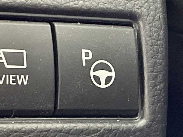 トヨタ プリウス Z 神奈川県 2024(令6)年 1.8万km プラチナホワイトパールマイカ モデリスタ17インチアルミホイール/純正12.3型ディスプレイオーディオ/Tコネクトナビ/フルセグ　Bluetooth　USB　Miracast　AM FM/パノラミックビューモニター/パワーバックドア/デジタルインナーミラー/純正ビルトインETC2.0/AC100Vコンセント/純正前後ドライブレコーダー【DA連動】/セーフティセンス/プリクラッシュセーフティ/レーダークルーズコントロール/レーントレーシングアシスト/ロードサインアシスト/アダブティブハイビームアシスト/ブラインドスポットモニター/フロント/リアクロストラフィックアラート/プロアクティブドライビングアシスト/安心降車アシスト/後方車両接近検知/パーキングサポートブレーキ/オートハイビーム/後退速度抑制/発進遅れ告知/周辺車両接近時サポート/前後ソナー/革巻きステアリング/ステアリングヒーター/合皮シート/運転席パワーシート/ポジションメモリ/前席シートヒーター/ベンチレーション/DRIVEMODE/LEDヘッドランンプ/LEDフロントフォグランプ/オートライト/スペアキー