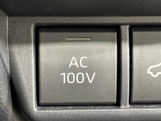 トヨタ プリウス Z 神奈川県 2024(令6)年 1.8万km プラチナホワイトパールマイカ モデリスタ17インチアルミホイール/純正12.3型ディスプレイオーディオ/Tコネクトナビ/フルセグ　Bluetooth　USB　Miracast　AM FM/パノラミックビューモニター/パワーバックドア/デジタルインナーミラー/純正ビルトインETC2.0/AC100Vコンセント/純正前後ドライブレコーダー【DA連動】/セーフティセンス/プリクラッシュセーフティ/レーダークルーズコントロール/レーントレーシングアシスト/ロードサインアシスト/アダブティブハイビームアシスト/ブラインドスポットモニター/フロント/リアクロストラフィックアラート/プロアクティブドライビングアシスト/安心降車アシスト/後方車両接近検知/パーキングサポートブレーキ/オートハイビーム/後退速度抑制/発進遅れ告知/周辺車両接近時サポート/前後ソナー/革巻きステアリング/ステアリングヒーター/合皮シート/運転席パワーシート/ポジションメモリ/前席シートヒーター/ベンチレーション/DRIVEMODE/LEDヘッドランンプ/LEDフロントフォグランプ/オートライト/スペアキー