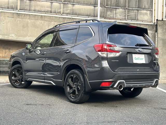 スバル フォレスター スポーツ 愛知県 2022(令4)年 1.7万km マグネタイトグレーメタリック ワンオーナー/禁煙車/大型サンルーフ/電動リアゲート/純正８インチナビ/フルセグ・ＢＴ・ＨＤＭＩ/ＳＴＩパーツ/ ・パフォーマンスマフラー/ ・フレキシブルドロースティフナー（フロント・リヤ）/ ・フレキシブルタワーバー/ ・テールゲートガーニッシュ/ ・プロテクタードアハンドル/純正リモコンエンジンスターター/ディスプレイコーナーセンサー/アイサイトセーフティプラス（視界拡張）/・スマートリヤビューミラー/・フロントビューモニター/デジタルインナーミラー/アイサイトVer３/2.0ETC/スプラッシュボード（フロント・リヤ）/リヤビューカメラブロワー/ＴＶキャンセラー/カーゴルームプレート/カーゴステップパネル/サイドシルプレート/ＬＥＤアクセサリーライナー/ＬＥＤヘッドライト/ルーフレール/全席シートヒーター/前席パワーシート/運転席シートメモリ機能付きパワーシート/レーダークルーズコントロール/ブラインドスポットモニター/プリクラッシュセーフティ/ブラインドスポットモニター/ディーラー整備記録簿（R5/1 R5/2 R5/12 R7/1）/スペアキー