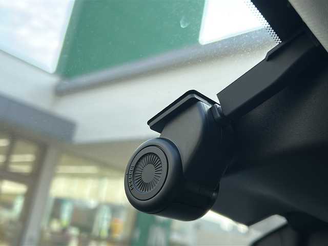 スバル フォレスター スポーツ 愛知県 2022(令4)年 1.7万km マグネタイトグレーメタリック ワンオーナー/禁煙車/大型サンルーフ/電動リアゲート/純正８インチナビ/フルセグ・ＢＴ・ＨＤＭＩ/ＳＴＩパーツ/ ・パフォーマンスマフラー/ ・フレキシブルドロースティフナー（フロント・リヤ）/ ・フレキシブルタワーバー/ ・テールゲートガーニッシュ/ ・プロテクタードアハンドル/純正リモコンエンジンスターター/ディスプレイコーナーセンサー/アイサイトセーフティプラス（視界拡張）/・スマートリヤビューミラー/・フロントビューモニター/デジタルインナーミラー/アイサイトVer３/2.0ETC/スプラッシュボード（フロント・リヤ）/リヤビューカメラブロワー/ＴＶキャンセラー/カーゴルームプレート/カーゴステップパネル/サイドシルプレート/ＬＥＤアクセサリーライナー/ＬＥＤヘッドライト/ルーフレール/全席シートヒーター/前席パワーシート/運転席シートメモリ機能付きパワーシート/レーダークルーズコントロール/ブラインドスポットモニター/プリクラッシュセーフティ/ブラインドスポットモニター/ディーラー整備記録簿（R5/1 R5/2 R5/12 R7/1）/スペアキー