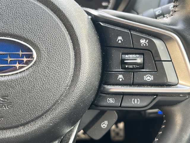 スバル フォレスター スポーツ 愛知県 2022(令4)年 1.7万km マグネタイトグレーメタリック ワンオーナー/禁煙車/大型サンルーフ/電動リアゲート/純正８インチナビ/フルセグ・ＢＴ・ＨＤＭＩ/ＳＴＩパーツ/ ・パフォーマンスマフラー/ ・フレキシブルドロースティフナー（フロント・リヤ）/ ・フレキシブルタワーバー/ ・テールゲートガーニッシュ/ ・プロテクタードアハンドル/純正リモコンエンジンスターター/ディスプレイコーナーセンサー/アイサイトセーフティプラス（視界拡張）/・スマートリヤビューミラー/・フロントビューモニター/デジタルインナーミラー/アイサイトVer３/2.0ETC/スプラッシュボード（フロント・リヤ）/リヤビューカメラブロワー/ＴＶキャンセラー/カーゴルームプレート/カーゴステップパネル/サイドシルプレート/ＬＥＤアクセサリーライナー/ＬＥＤヘッドライト/ルーフレール/全席シートヒーター/前席パワーシート/運転席シートメモリ機能付きパワーシート/レーダークルーズコントロール/ブラインドスポットモニター/プリクラッシュセーフティ/ブラインドスポットモニター/ディーラー整備記録簿（R5/1 R5/2 R5/12 R7/1）/スペアキー