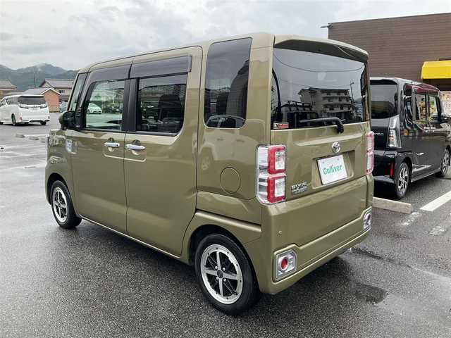 トヨタ ピクシスメガ Gターボ SAⅢ 滋賀県 2022(令4)年 2万km Ｄグリーン オフビートカーキメタリック（G55）/ワンオーナー/ターボ車/スマートアシストIII/純正7インチナビ/Bluetooth、CD、SD、フルセグテレビ/バックカメラ/純正ETC/両側パワースライドドア/フロント360°リアドライブレコーダー/LEDヘッドライト、LEDフォグランプ/運転席シートヒーター/社外14インチアルミホイール/レーダー探知機/スペアキー有り/取扱説明書/保証書