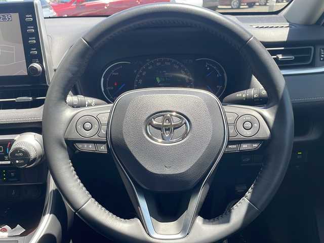 トヨタ ＲＡＶ４ ハイブリッドG 兵庫県 2021(令3)年 4万km ホワイトパールクリスタルシャイン ワンオーナー/純正ナビ/TV/AM/FM/Microcast/Bluetooth/USB/クルーズコントロール/レーントレーシングアシスト/プリクラッシュセーフティ/ブラインドスポットモニター/リヤクロストラフィックアラート/パーキングサポートブレーキ/ロードサインアシスト/プッシュスタート/スマートキー×２/MTモード付き/ETC/ドラレコ前後/全方位モニター/パワーバックドア/レザーシート/純正フロアマット/純正アルミホイール/シートヒーター/シートクーラー/ハンドルヒーター/ステアリングリモコン/シートメモリー/電動パーキング/オートホールド
