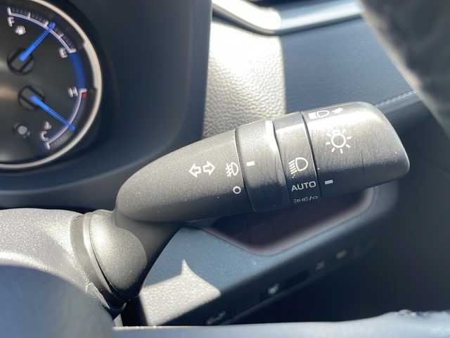 トヨタ ＲＡＶ４ ハイブリッドG 兵庫県 2021(令3)年 4万km ホワイトパールクリスタルシャイン ワンオーナー/純正ナビ/TV/AM/FM/Microcast/Bluetooth/USB/クルーズコントロール/レーントレーシングアシスト/プリクラッシュセーフティ/ブラインドスポットモニター/リヤクロストラフィックアラート/パーキングサポートブレーキ/ロードサインアシスト/プッシュスタート/スマートキー×２/MTモード付き/ETC/ドラレコ前後/全方位モニター/パワーバックドア/レザーシート/純正フロアマット/純正アルミホイール/シートヒーター/シートクーラー/ハンドルヒーター/ステアリングリモコン/シートメモリー/電動パーキング/オートホールド