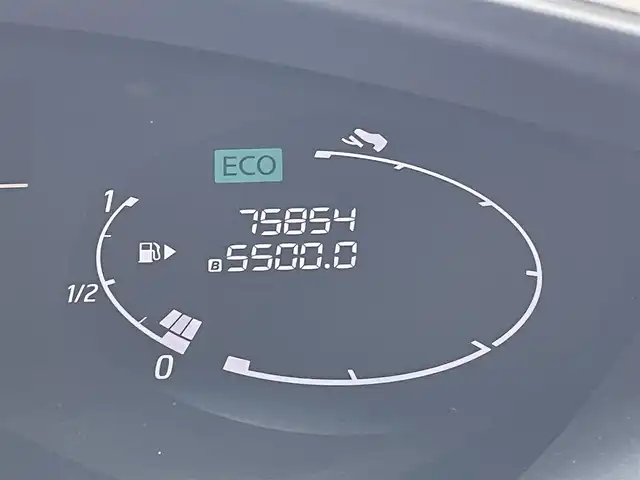 日産 セレナ ハイウェイスター Sハイブリッド 東京都 2014(平26)年 7.6万km ダイヤモンドブラック 社外ナビ/地デジTV/社外CD/DVD/Bluetooth/バックカメラ/両側パワースライドドア/クルーズコントロール/アイドリングストップ/純正16インチAW/スマートキー/ETC