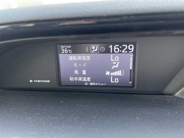 トヨタ エスクァイア ハイブリッド Gi 埼玉県 2015(平27)年 12.8万km ブラック (株)IDOMが運営する【じしゃロン川越店】の自社ローン専用車両になります。こちらは現金またはオートローンご利用時の価格です。自社ローンご希望の方は別途その旨お申付け下さい/社外ALPINEＳＤナビ/（AM/FM/CD/DVD/BT)/バックカメラ　/フルセグＴＶ　/ＥＴＣ　/両側パワースライドドア　/前席シートヒーター　/ＬＥＤヘッドライト　/オートライト　/レザーシート　/クルーズコントロール　/ＬＥＤヘッドライト　