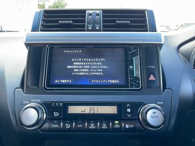 トヨタ ランドクルーザー プラド TX 富山県 2016(平28)年 11.3万km アティチュードブラックマイカ 禁煙車　/純正ＨＤＤナビ　/フルセグ　/ディーゼル　/ルーフレール　/ＬＥＤヘッドライト　/スマートキー　/ドライブレコーダー　/純正アルミホイール　/寒冷地仕様　/純正オーディオ　/ウィンカーミラー　/電動格納ミラー/ワンオーナー/ビルトインETC/プッシュスタート