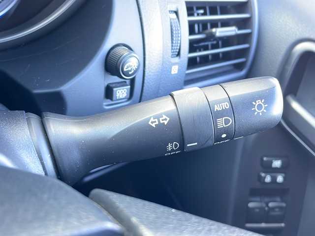 トヨタ ランドクルーザー プラド TX 富山県 2016(平28)年 11.3万km アティチュードブラックマイカ 禁煙車　/純正ＨＤＤナビ　/フルセグ　/ディーゼル　/ルーフレール　/ＬＥＤヘッドライト　/スマートキー　/ドライブレコーダー　/純正アルミホイール　/寒冷地仕様　/純正オーディオ　/ウィンカーミラー　/電動格納ミラー/ワンオーナー/ビルトインETC/プッシュスタート