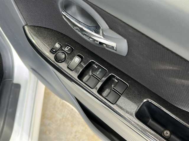 スズキ ワゴンＲ スティングレー X 富山県 2007(平19)年 9.9万km パールホワイト 社外ナビ/ETC/キーレス/HID