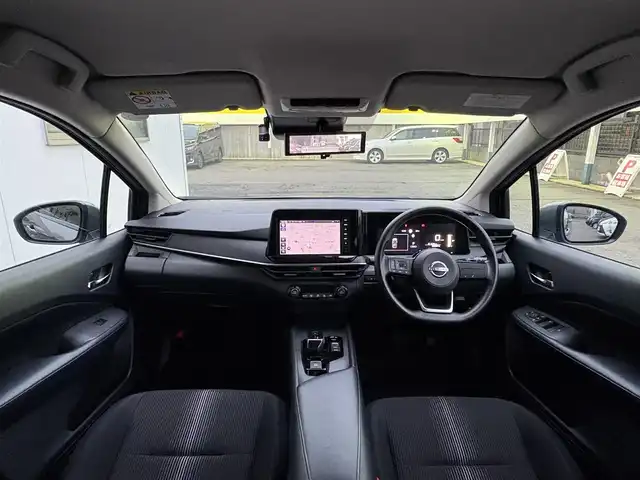 日産 ノート X 三重県 2023(令5)年 1.6万km ダークメタルグレー ♪走行16005km/♪車検 令和8年9月13日迄/エマージェンシーブレーキ/インテリジェントLI/インテリジェントBSI/コーナーセンサー/インテリキー×2/プッシュスタート/オートブレーキホールド/デジタルインナーミラー/純正9インチナビ/・SD・フルセグ/・Bluetoothオーディオ/・アラウンドビューモニター/・バックカメラ/USBポート(充電)/ドライブレコーダー/社外16インチAW/LEDヘッドライト/LEDフォグライト/オートライト/オートハイビーム/ウィンカーミラー/オートリトラクタブルミラー/ステアリングスイッチ/プライバシーガラス/フロアマット/ETC2.0/サイド/カーテン/ニーエアバック