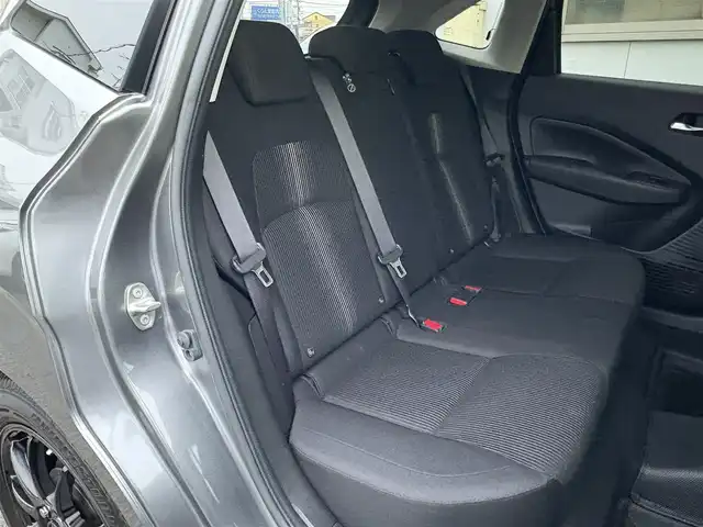 日産 ノート X 三重県 2023(令5)年 1.6万km ダークメタルグレー ♪走行16005km/♪車検 令和8年9月13日迄/エマージェンシーブレーキ/インテリジェントLI/インテリジェントBSI/コーナーセンサー/インテリキー×2/プッシュスタート/オートブレーキホールド/デジタルインナーミラー/純正9インチナビ/・SD・フルセグ/・Bluetoothオーディオ/・アラウンドビューモニター/・バックカメラ/USBポート(充電)/ドライブレコーダー/社外16インチAW/LEDヘッドライト/LEDフォグライト/オートライト/オートハイビーム/ウィンカーミラー/オートリトラクタブルミラー/ステアリングスイッチ/プライバシーガラス/フロアマット/ETC2.0/サイド/カーテン/ニーエアバック