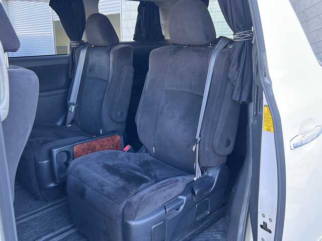 トヨタ アルファード 240S プライムセレクションⅡ 長野県 2010(平22)年 12.2万km ホワイトパールクリスタルシャイン ・純正7インチHDDナビゲーション/CD DVD ワンセグTV Bluetooth/・バックカメラ/・ビルトインETC/・両側パワースライドドア/・フリップダウンモニター/・パワーバックドア/・コーナーセンサー/・純正18インチアルミホイール/・HIDヘッドライト/・オートライト/・横滑り防止装置/・オットマン/・フロアマット/・ウィンカーミラー/・電動格納ミラー