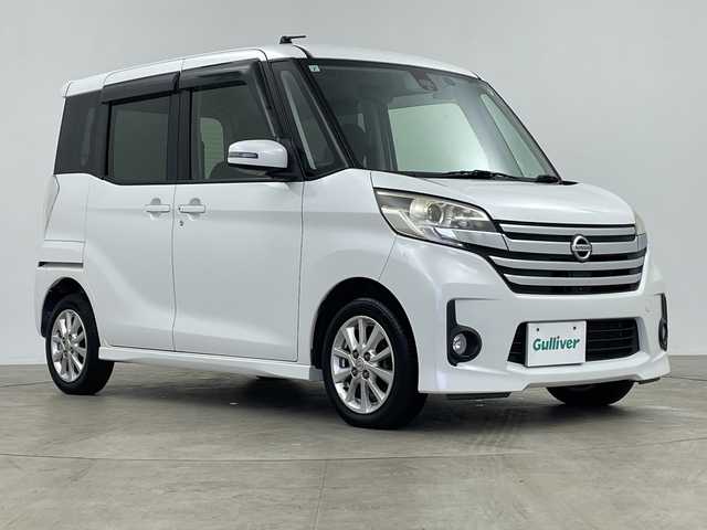 日産 デイズ ルークス ハイウェイスターX 鹿児島県 2015(平27)年 7.3万km ホワイトパール 純正SDナビ/（AM/FM/CD/DVD/Bluetooth/フルセグ）/アラウンドビューモニター/ETC/片側パワースライドドア/衝突被害軽減ブレーキ/純正フロアマット/純正AW14インチ/横滑り防止装置/アイドリングストップ/スマートキー/保証書/取扱説明書