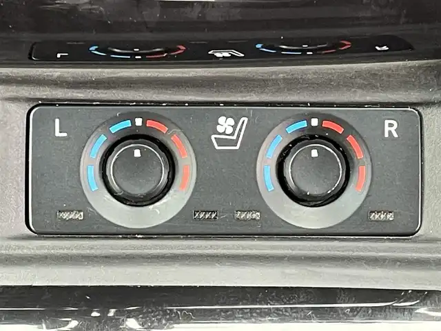 トヨタ アルファード S Cパッケージ 福岡県 2020(令2)年 6.9万km ホワイトパールクリスタルシャイン モデリスタエアロ　/後席フリップダウンモニター　/ツインムーンルーフ　/純正ナビ　/Ｂカメラ　/パワーバックドア　/デジタルインナーミラー　/両側パワースライド　/シートヒーター／ベンチレーション　/ステアリングヒーター　/両側パワスラ/トヨタセーフティセンス/ACC/LTA/PKSB/PCS/BSM/LEDオートライト/オートハイビーム/後席ロールサンシェード