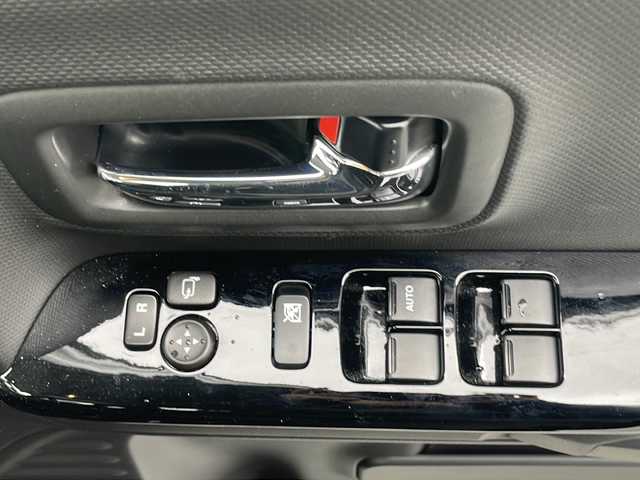 スズキ スペーシア カスタム HYBRID XS ターボ 福島県 2023(令5)年 4.9万km ピュアホワイトパール/ブラック2トーン 4WD ターボ 純正9インチナビ フルセグTV Bluetooth 全方位カメラ 両側パワースライドドア 衝突軽減ブレーキ LEDヘッドライト ETC2.0 オートライト フォグランプ　スマートキー