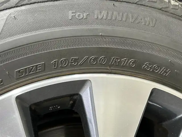 日産 セレナ ハイウェイスター プロパイロットED 大阪府 2017(平29)年 6.3万km ダイヤモンドブラック プロパイロット 後席モニター 純正ナビ(フルセグ/DVD再生/Blu-ray/Bluetooth) レーダーC 衝突軽減 レーンアシスト クリアランスソナー 両側パワースライドドア ドラレコ